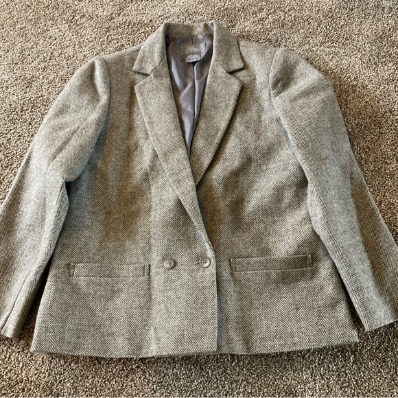 Vintage Women's Alicia Wool Blazer SZ 10P  Grey Herringbone Double Button Pocket - Picture 1 of 6